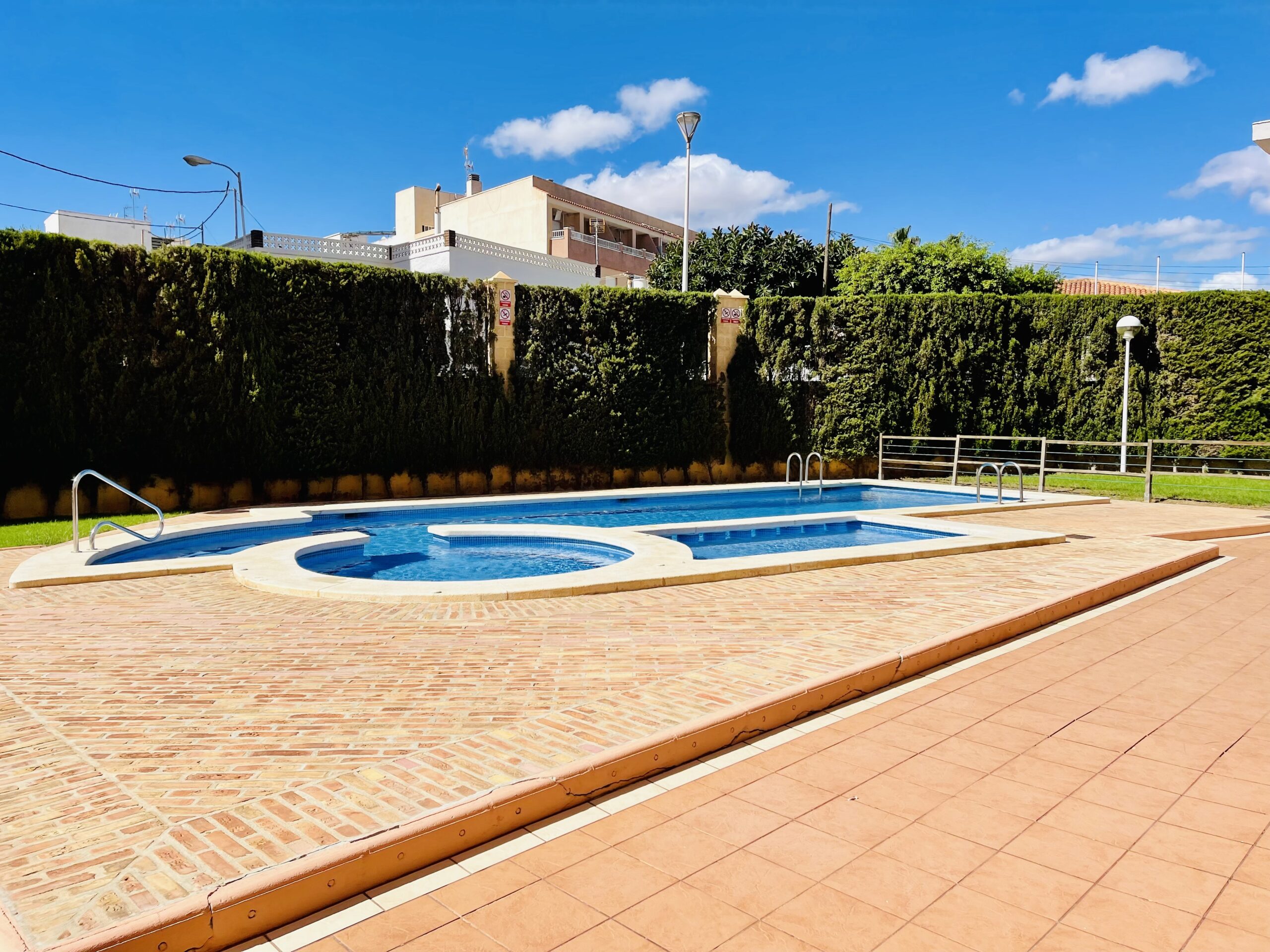 Apartment for sale in Alicante
