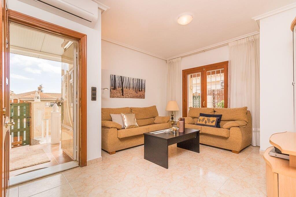 Quad House in Playa Flamenca
