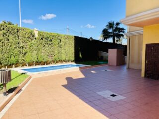 aldea-del-mar-apart-pool-